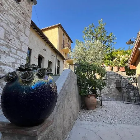 Casa de Férias Dimora Dei Lustri Gualdo Tadino